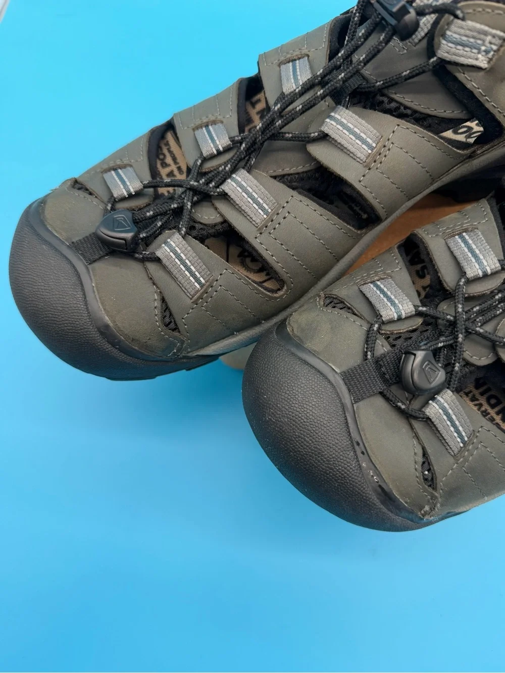 Keen durable closed